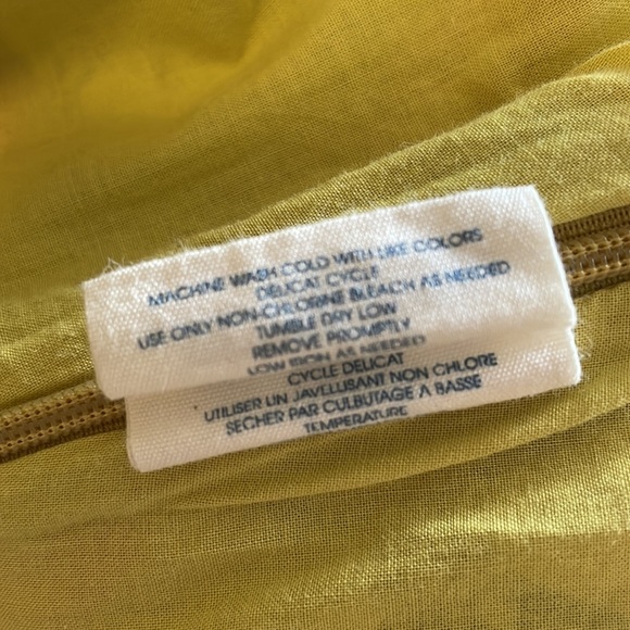 Edme & Esyllte (Anthro) Green Sleeveless Side Zip Top - Picture 7 of 7